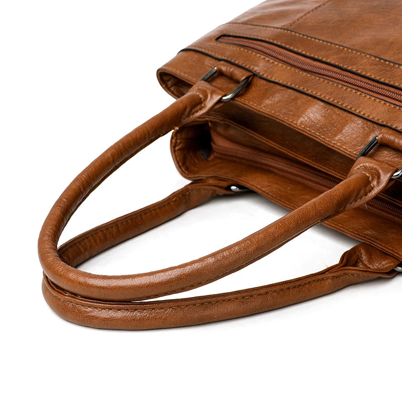 Bolsa de Couro Legitimo Classic Leather™